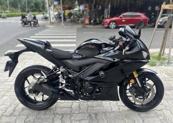 YAMAHA_R3_ABS fom mới , Màu Đen , HQCN Đăng ký 12/2023 chính chủ