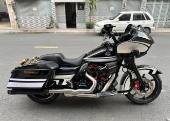 Harley_Davidson_Road_Glide_120ci_2000cc ABS Màu Xanh và Đen , HQCN Date 2015 chính chủ