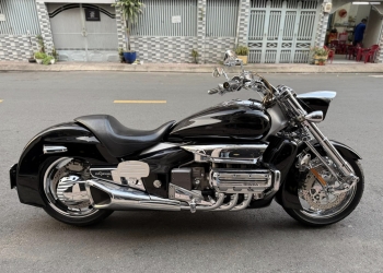 HONDA_Valkyrie_Rune_1800 , Màu Đen , Date 2005 HQCN chính chủ