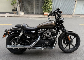 HARLEY_DAVIDSON_Sportster_iron_883cc ABS , Gắn thêm đồ chơi khá nhiều , Màu xám đen , HQCN Date 2020 chính chủ