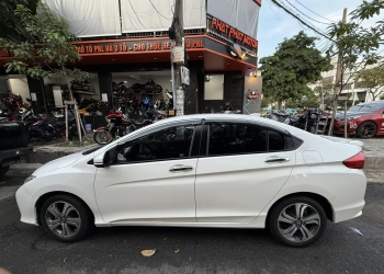 HONDA City 1.5 AT Date 2014 xe máy xăng , odo 62,000 km