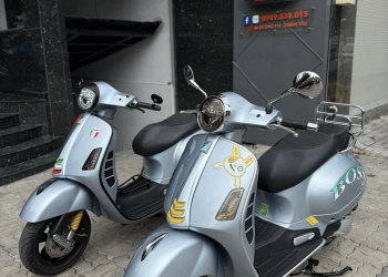 Piaggio_Vespa_GTS_Super_Hpe_300 ABS Màu Xanh Bạc , HQCN Date 2022 Đăng ký 2023-2024 chính chủ