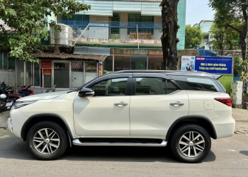 TOYOTA_Fortuner 2.7 AT 4X4 Máy Xăng 2 Cầu Số Tự Động , Màu Trắng , Date 2017