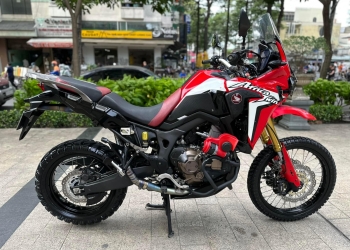 Xe HONDA CRF1000L Africa Twin ABS màu Đỏ ( Bản DTC số tay ) HQCN Đăng ký 2018 chính chủ