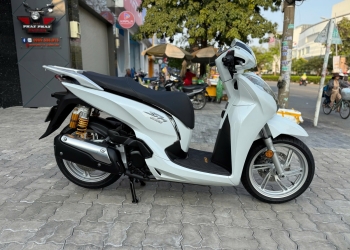 HONDA SH300i Date 2019